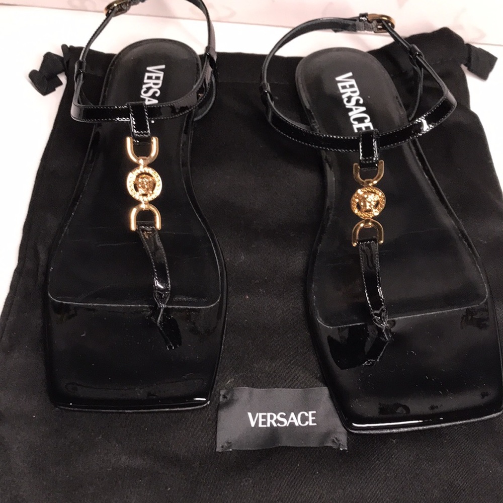 New Authentic Versace Women's Black Sandals - Picture 9 of 13